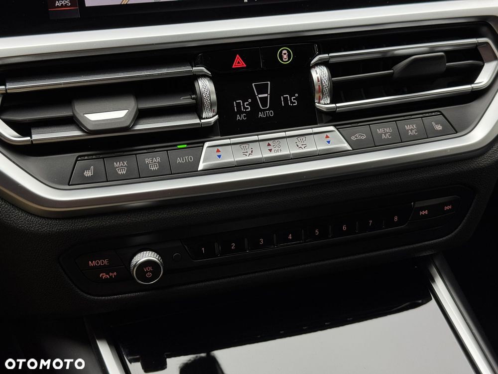BMW Seria 3 320i Advantage - 28