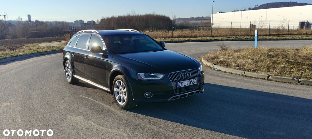 Audi A4 Allroad - 25