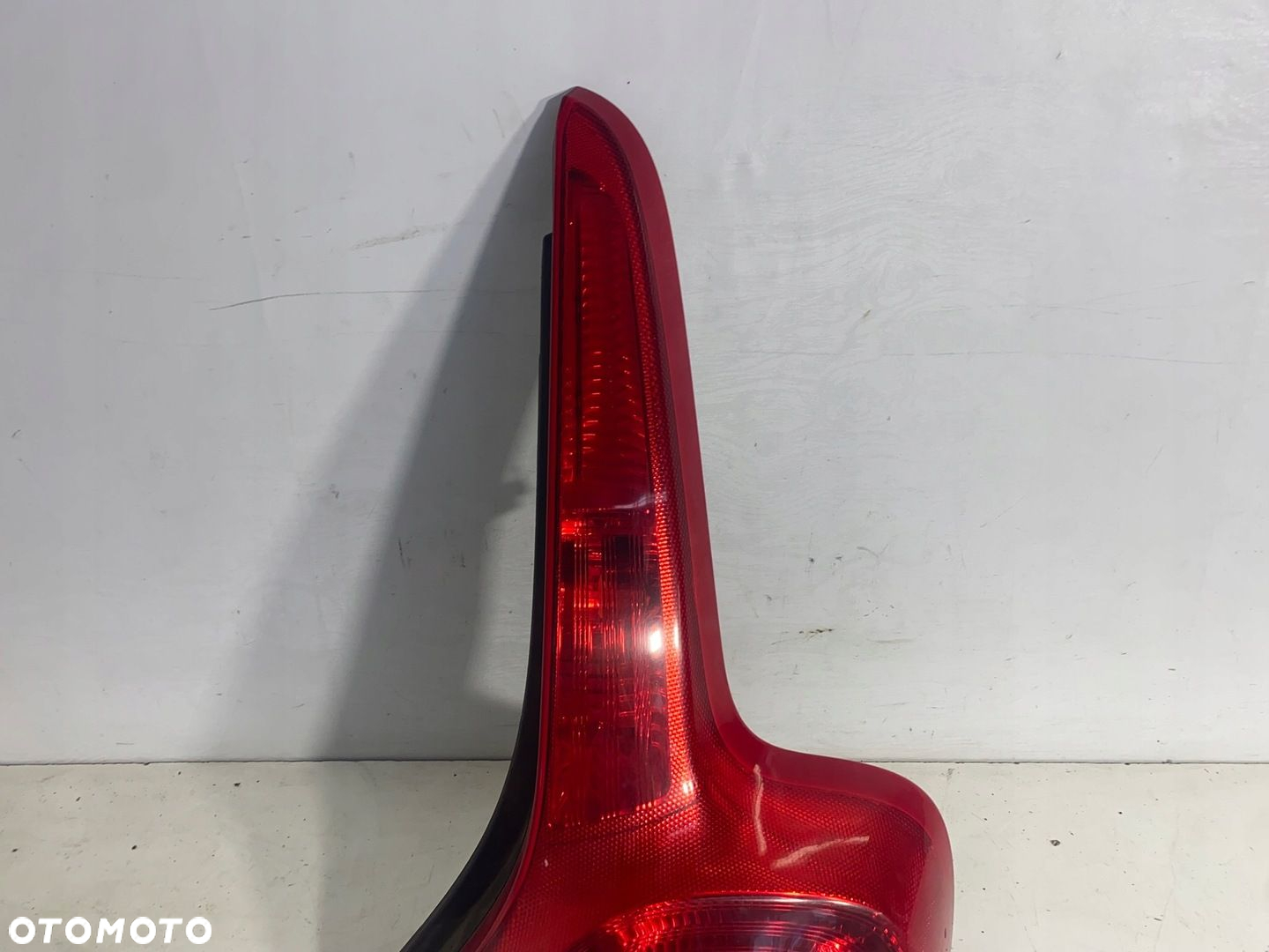 LAMPA PRAWY TYŁ PRAWA TYLNIA VOLVO C30 LIFT EU - 3