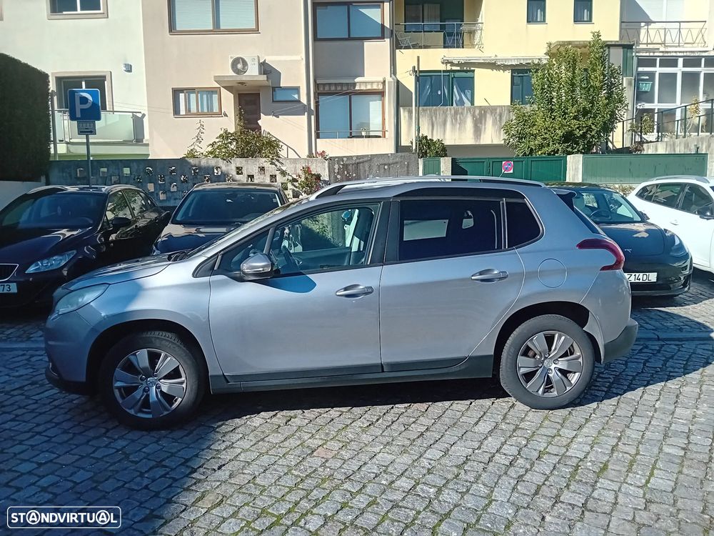 Peugeot 2008 1.6 BlueHDi Style - 15