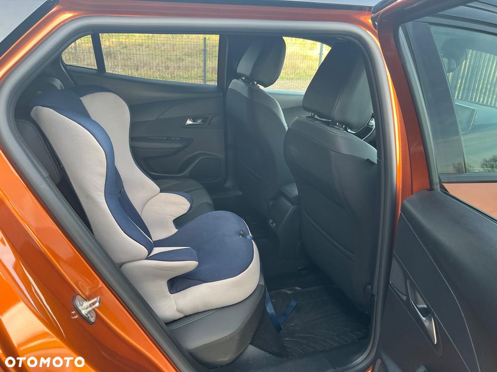 Peugeot 2008 1.2 PureTech GT Line S&S EAT8 - 12