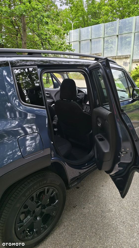 Jeep Renegade 1.5 T4 mHEV North Star FWD S&S DCT - 11