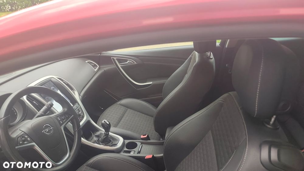 Opel Astra 1.4 Turbo Innovation - 17