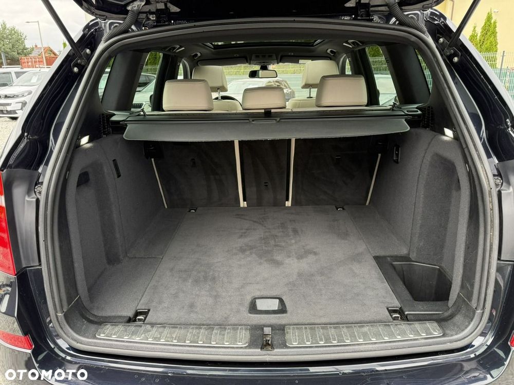 BMW X3 xDrive20d - 31