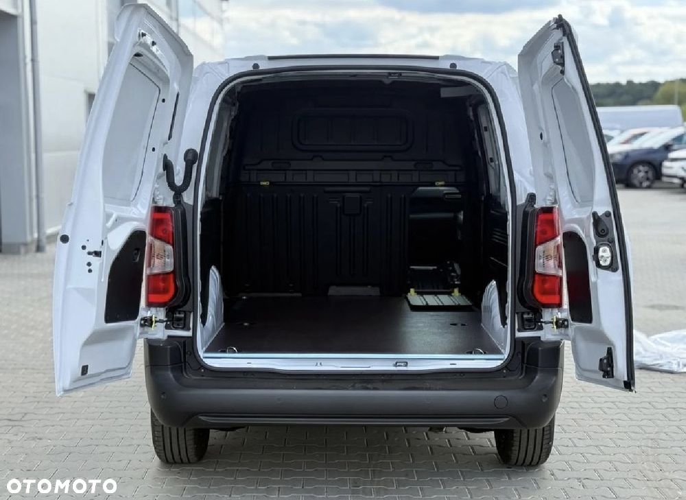 Opel COMBO - 14