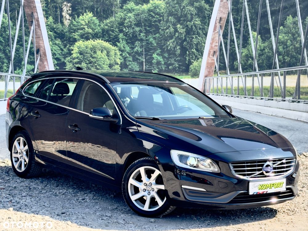 Volvo V60 D4 Geartronic Momentum - 5