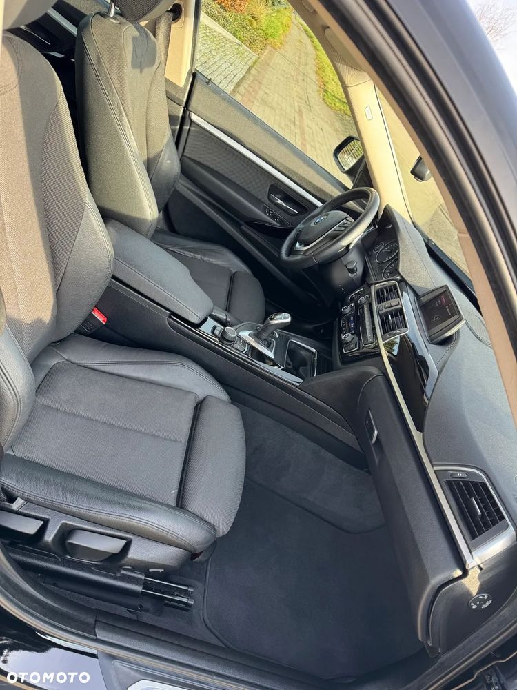 BMW 3GT 320i xDrive Sport Line - 15