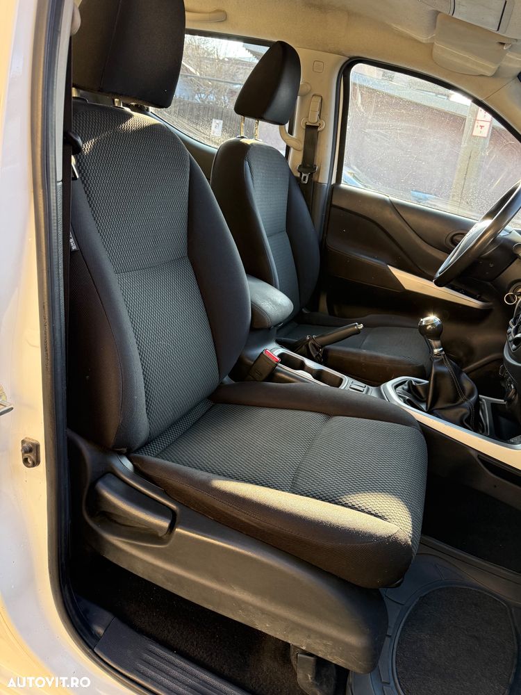 Nissan Navara Double Cab Visia - 33