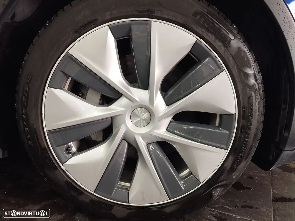 Tesla Model Y Long Range Tração Integral - 9