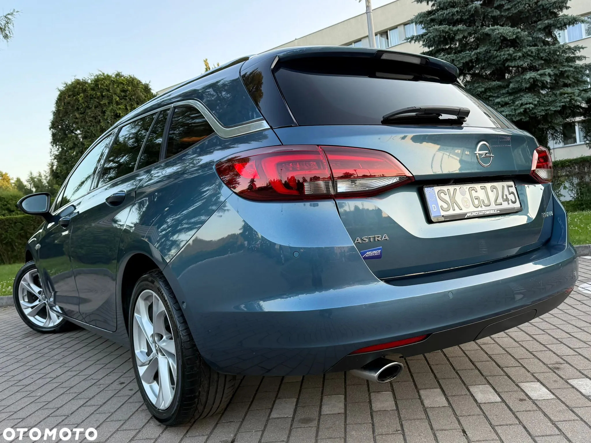 Opel Astra V 1.6 CDTI Elite S&S - 16