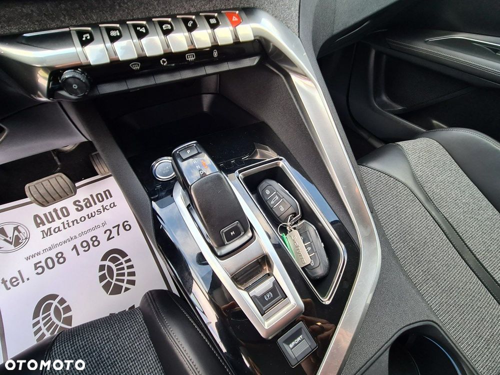 Peugeot 3008 1.2 PureTech Allure S&S EAT6 - 25