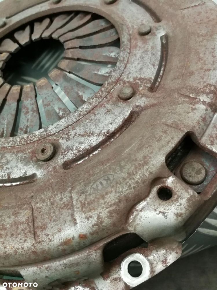 sprzęgło tarcza docisk koło zamachowe KIA CARENS IV 4 1,7 CRDI 2013-2019 - 9