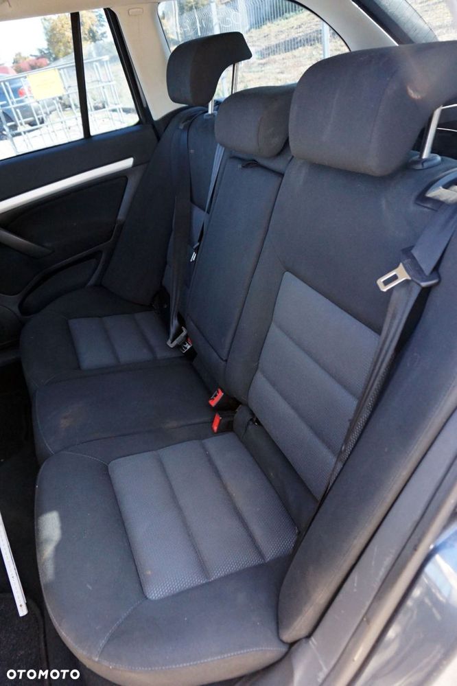 SKODA OCTAVIA II KOMBI 2008 9153 1.6 FSI BLF 115KM JHW SZARY na części - 13