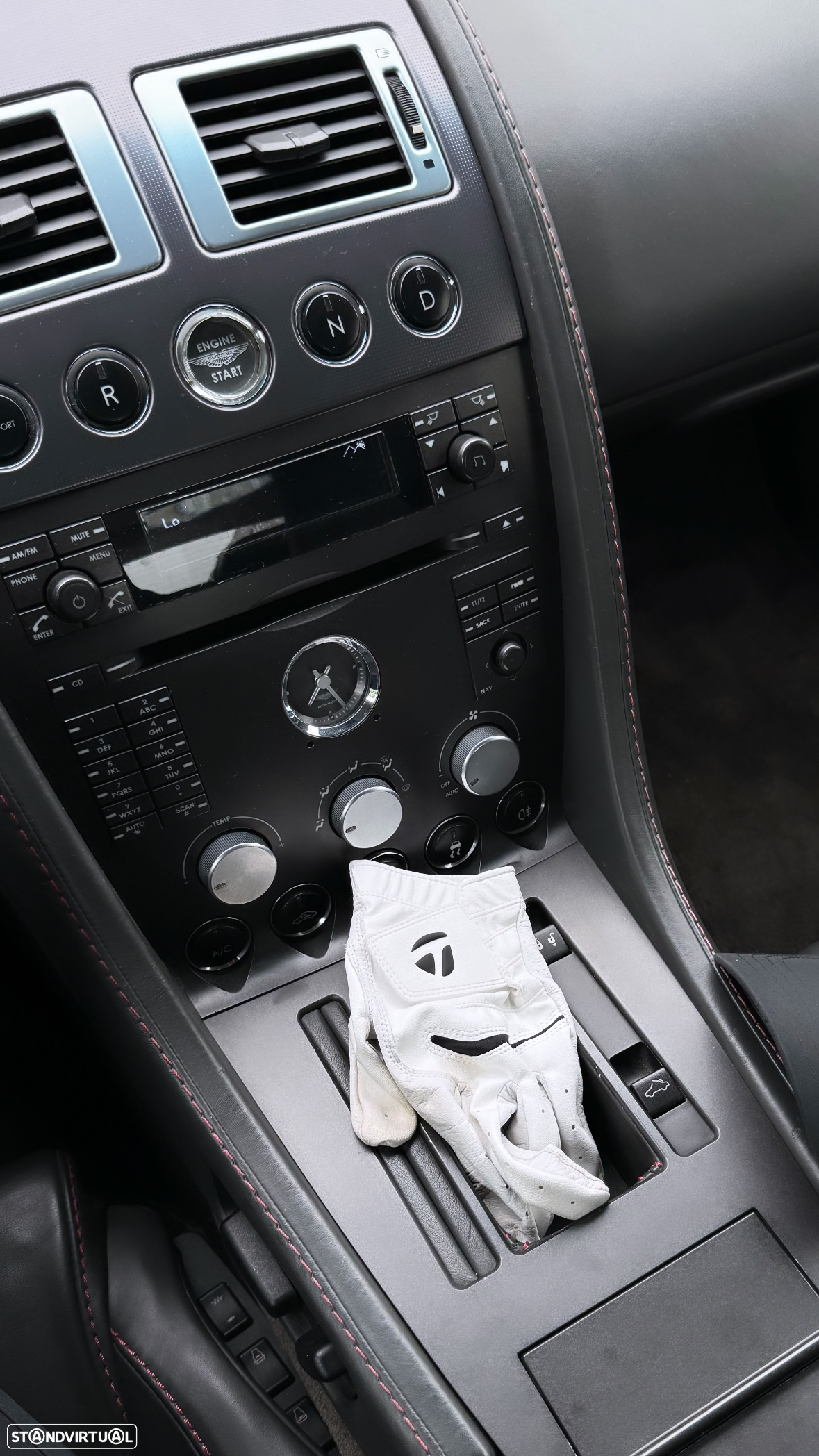 Aston Martin Vantage Roadster V8 Sportshift - 16