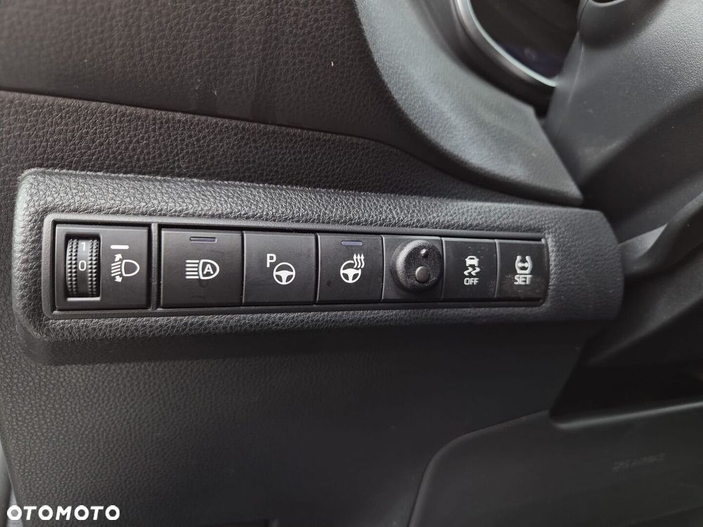 Toyota Corolla 1.8 Hybrid Executive - 10