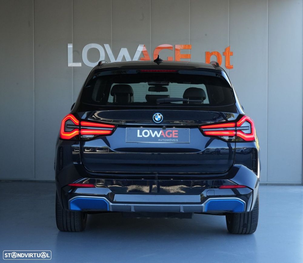 BMW iX3 M Sport Inspiring - 13