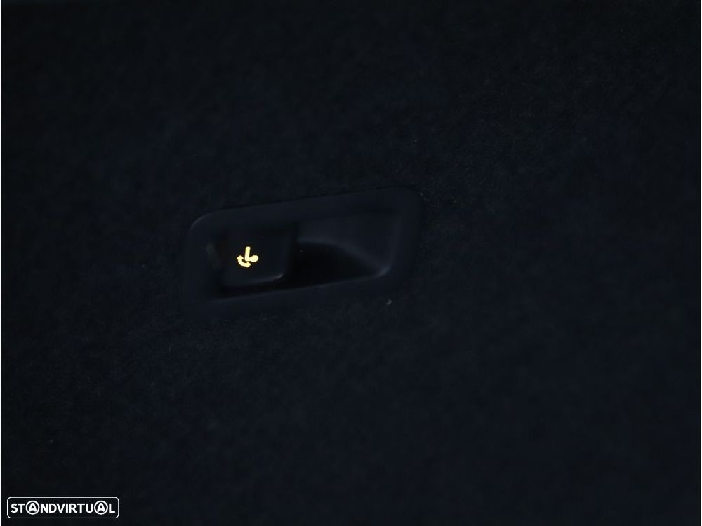 Cupra Formentor 1.4 e-Hybrid DSG - 37