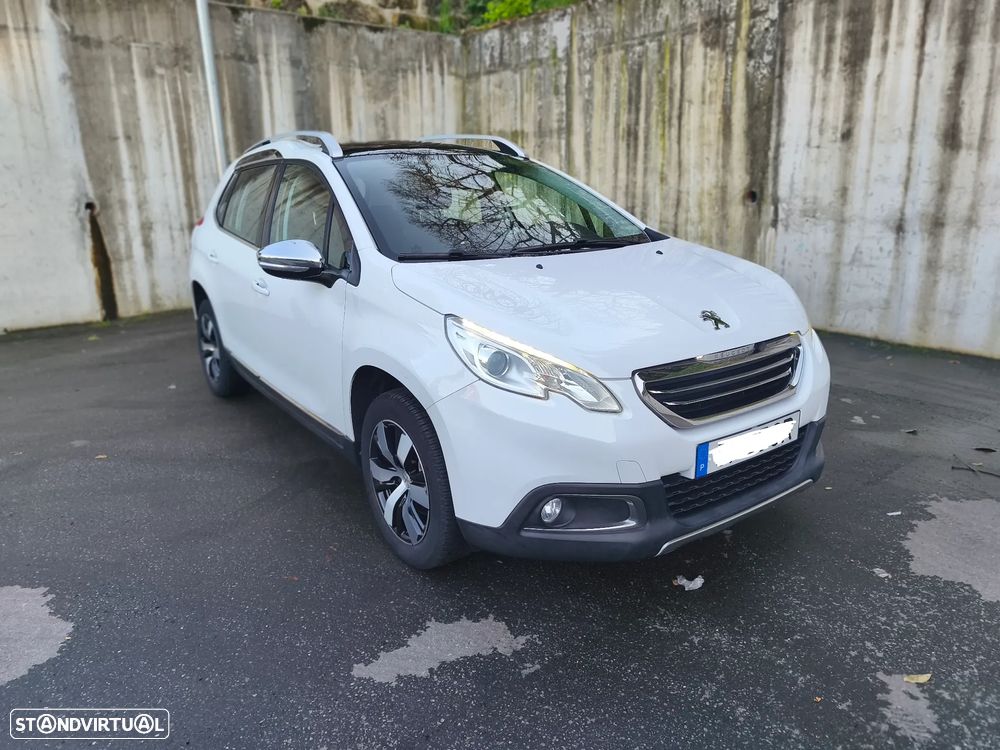 Peugeot 2008 1.2 PureTech Allure - 1