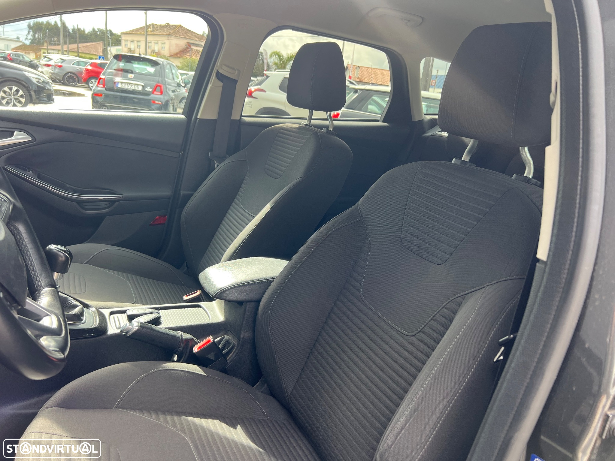 Ford Focus SW 1.0 SCTi Titanium - 14