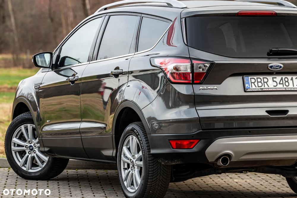 Ford Kuga 1.5 EcoBoost 4x4 Titanium - 16