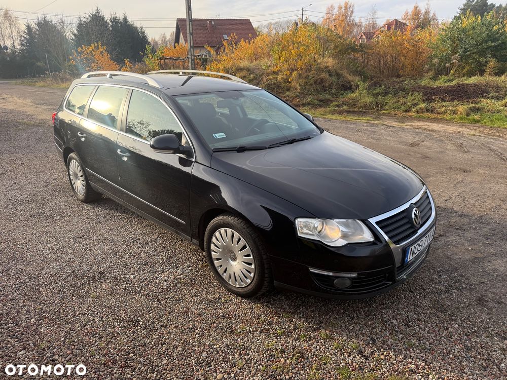 Volkswagen Passat 1.6 TDI Comfortline - 17
