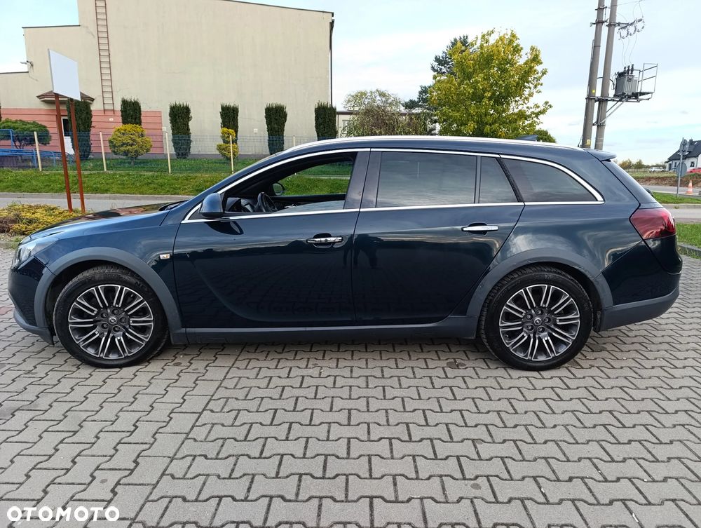 Opel Insignia 2.0 Turbo 4x4 Automatik Design Edition - 33