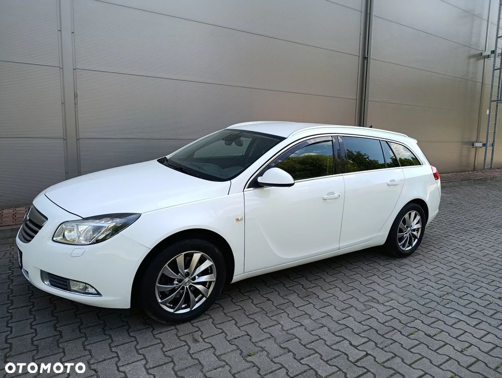Opel Insignia 1.6 T Cosmo - 19