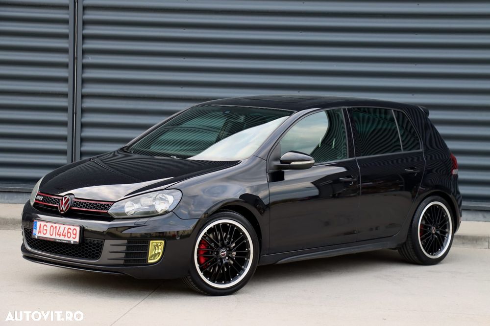 Volkswagen Golf - 17