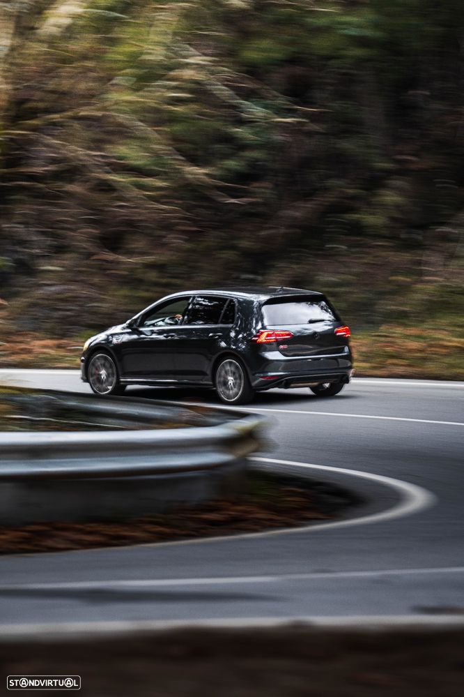 VW Golf GTI Performance BlueMotion DSG - 18