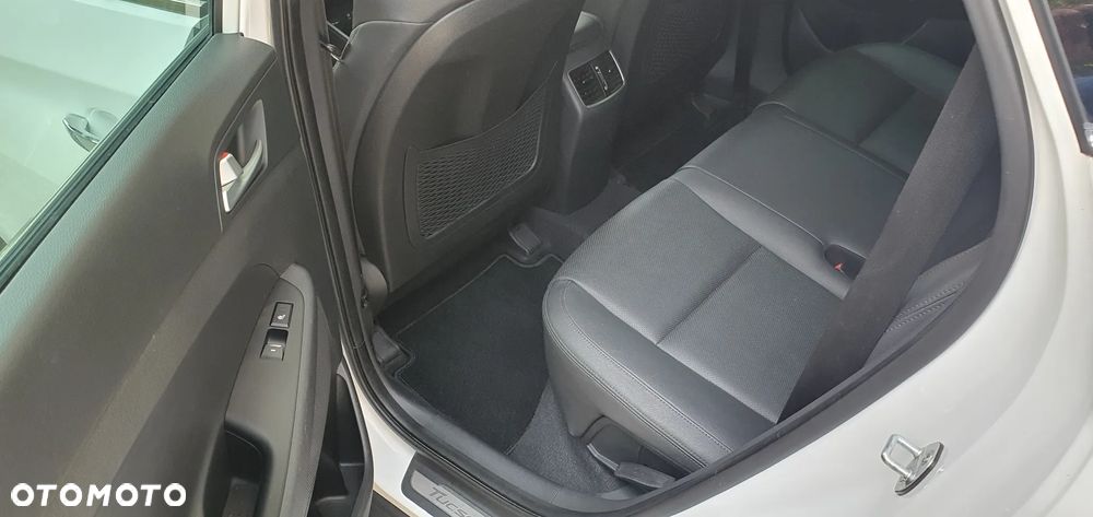 Hyundai Tucson 2.0 CRDI Premium 4WD - 12