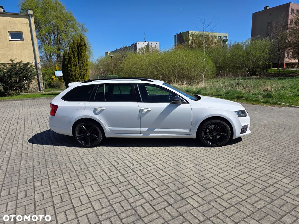 Skoda Octavia 2.0 TDI RS - 23