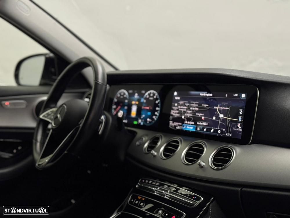 Mercedes-Benz E 300 de AMG Line - 28