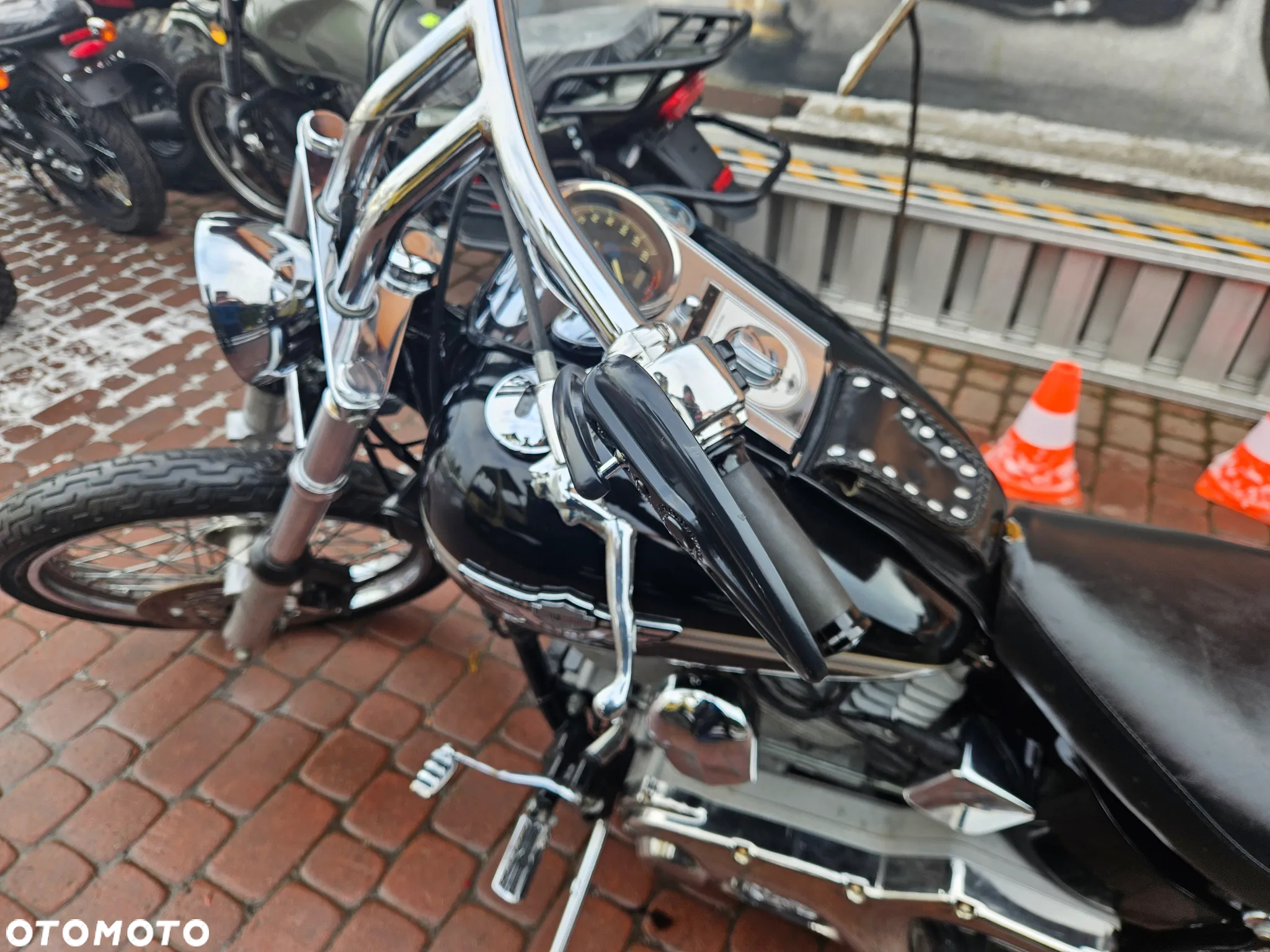 Harley-Davidson Softail Standard - 7