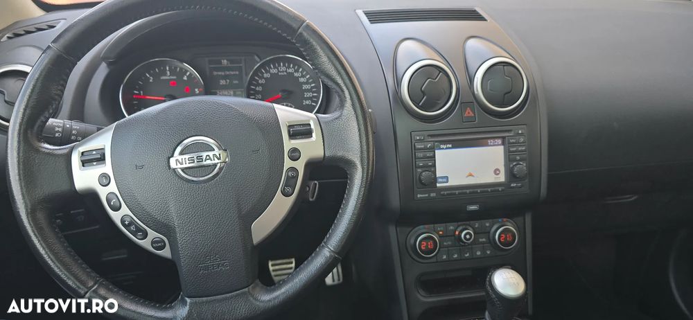 Nissan Qashqai 1.6 DCI TEKNA - 12