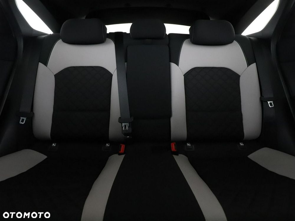 Kia ProCeed 1.4 T-GDI GT Line DCT - 19