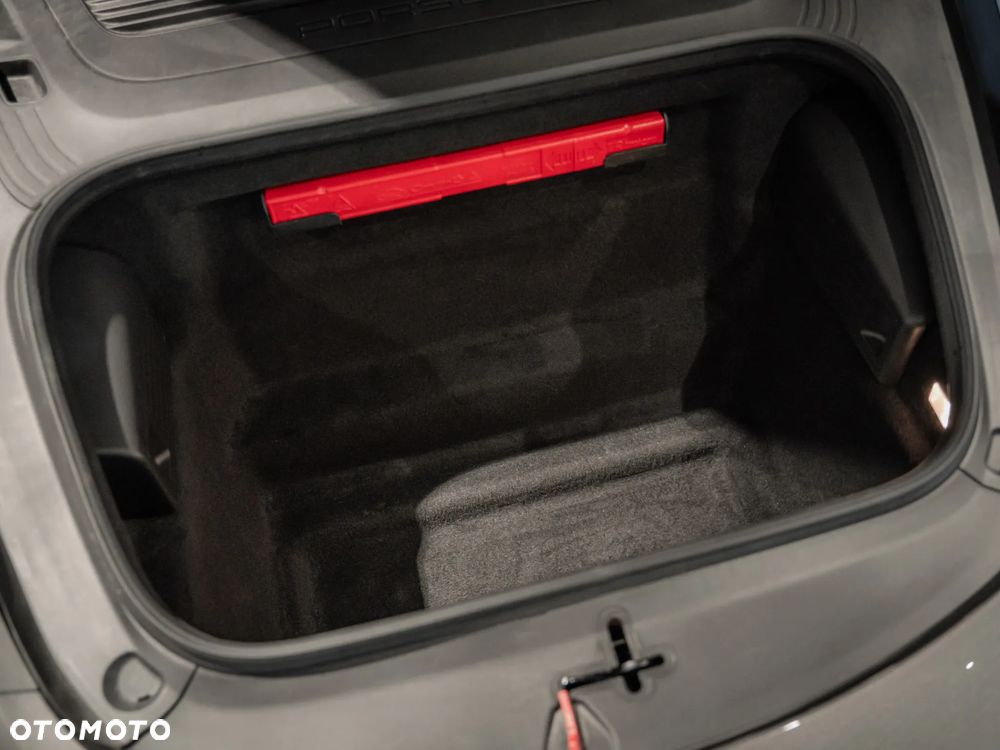 Porsche 718 Boxster GPF Style Edition PDK - 38