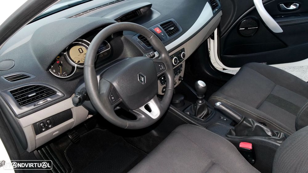 Renault Mégane Sport Tourer 1.5 dCi Bose Edtion CO2 Champion - 3