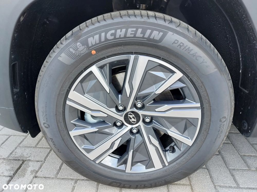 Hyundai Tucson 1.6 T-GDi HEV Executive 2WD - 6