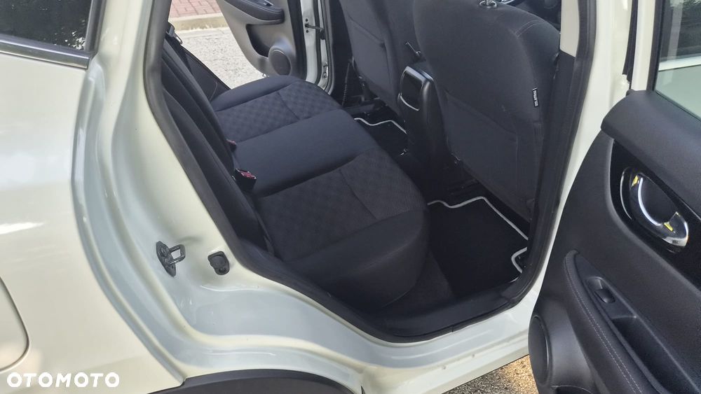 Nissan Qashqai 1.2 DIG-T Tekna - 28