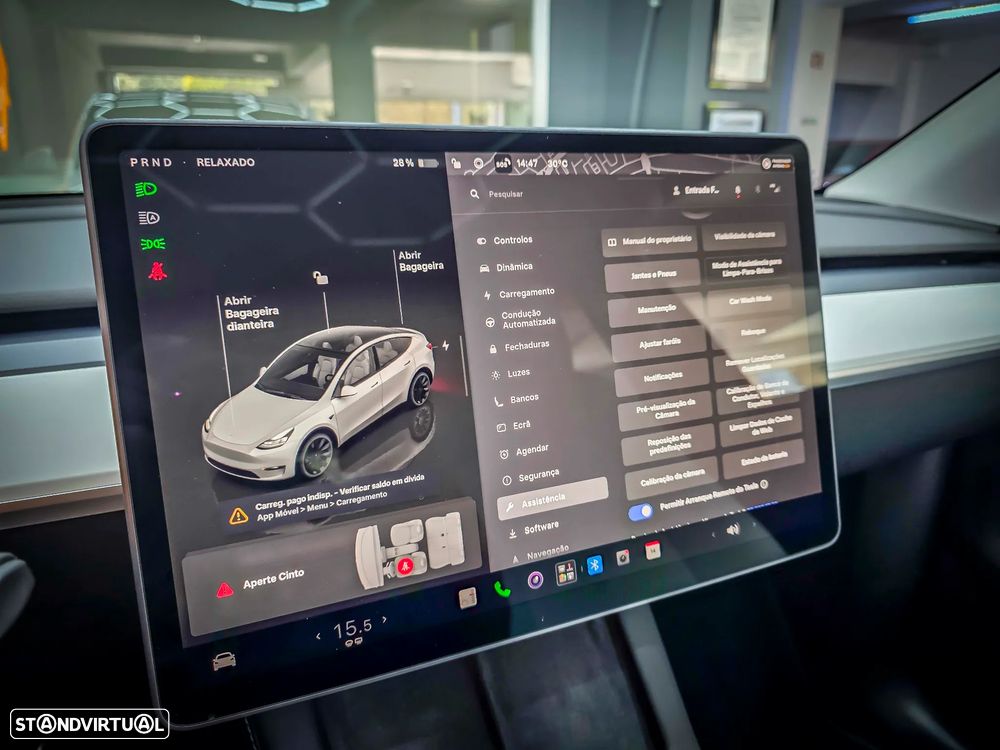 Tesla Model Y Long Range Dual Motor AWD - 36
