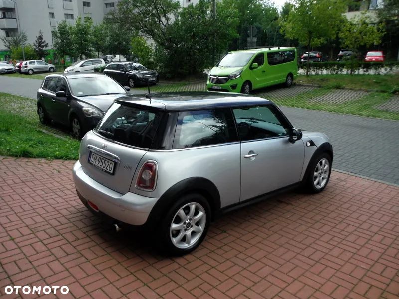 MINI ONE Standard - 19