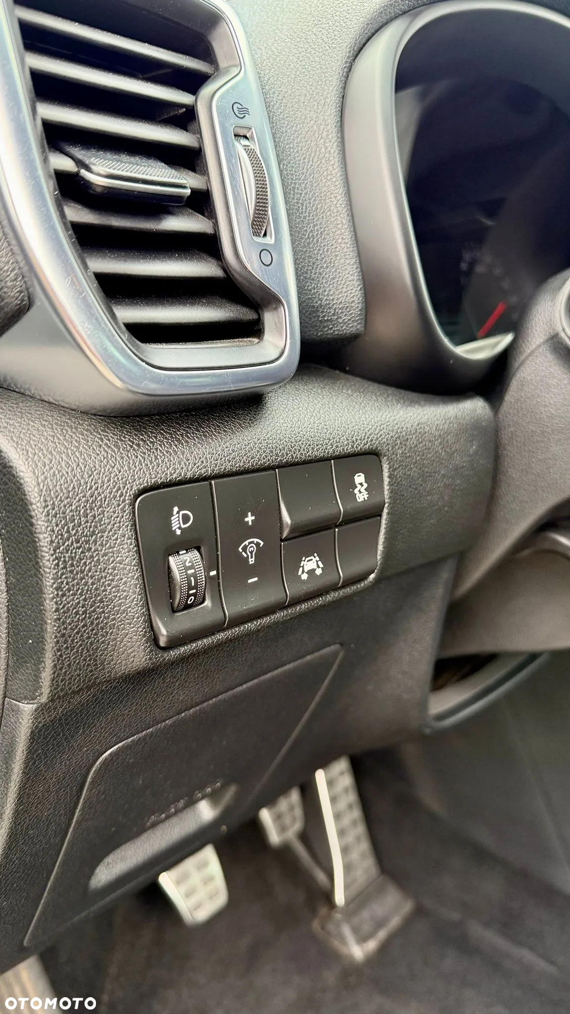 Kia Sportage - 16