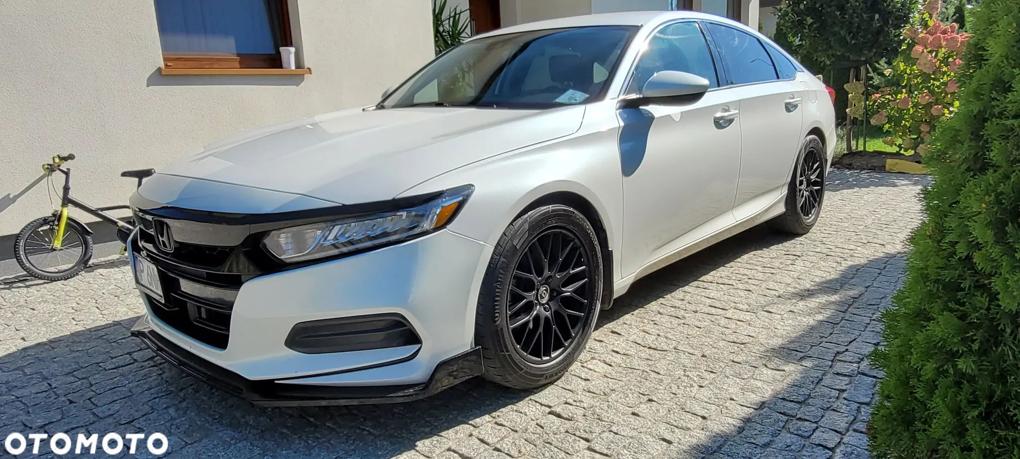 Honda Accord - 1