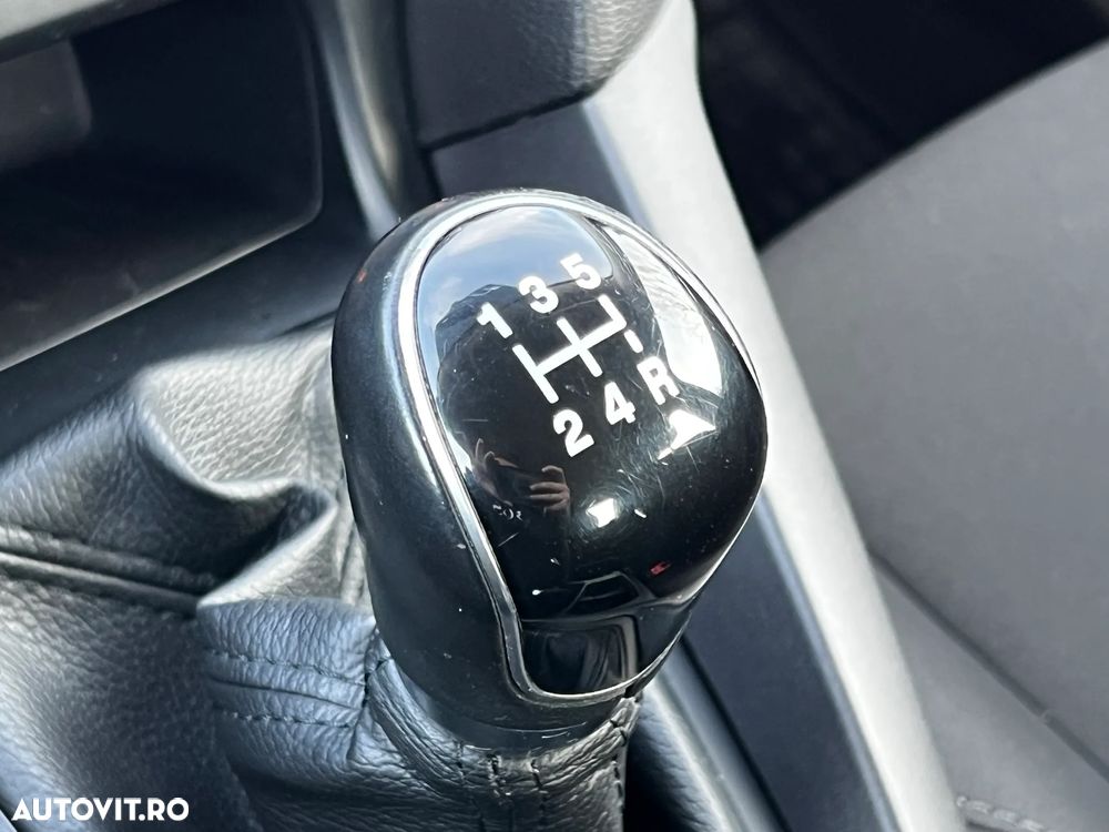 Ford Focus 1.0 EcoBoost Trend - 18