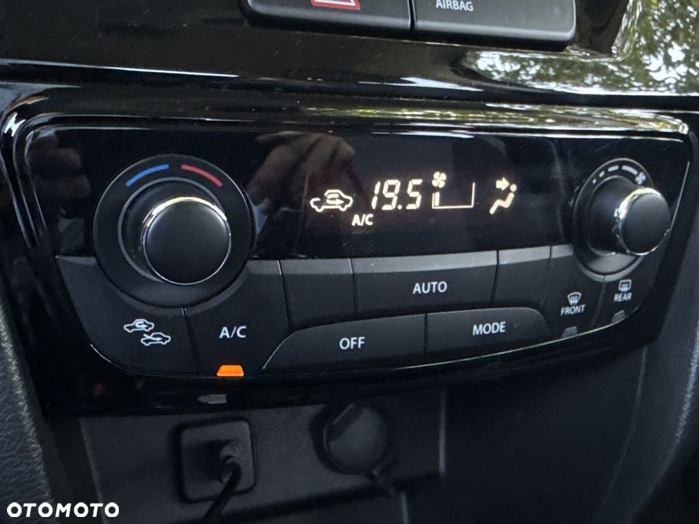 Suzuki Vitara - 24