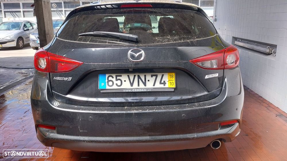 Mazda 3 Hatchback 1.5 Sky-D Excellence Navi - 17