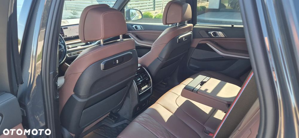 BMW X5 xDrive40i - 13