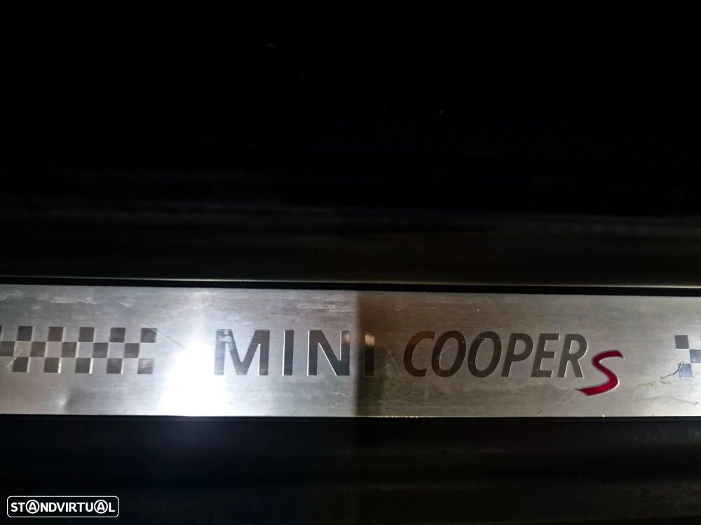 MINI Cabrio Cooper S - 28