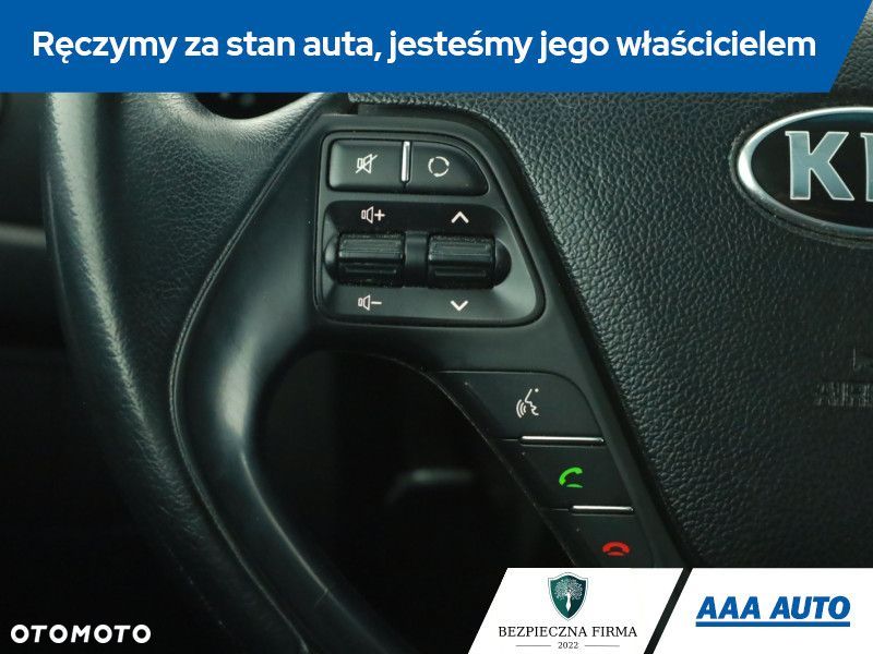 Kia Ceed - 16