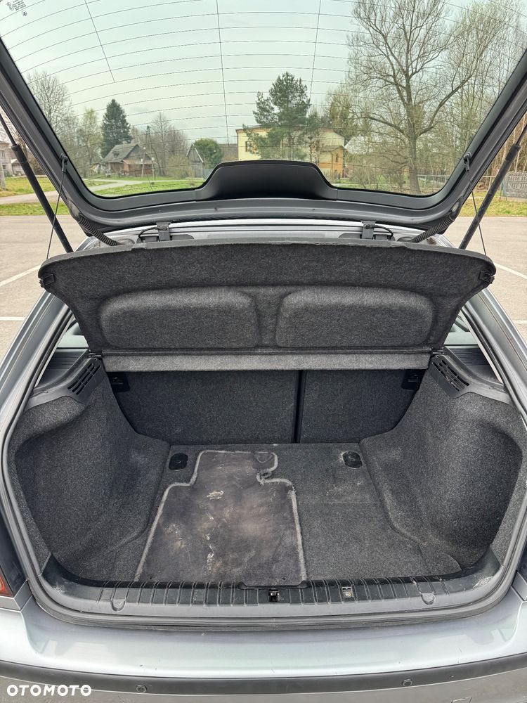 BMW Seria 3 318td - 4